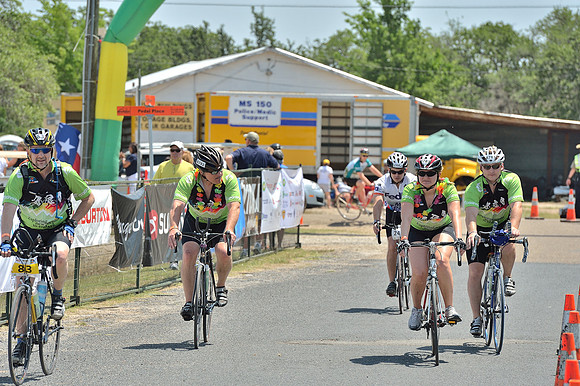 MS150 Ride (Sat@13;14PM) - GPI_5646.NEF - Houston to Austin