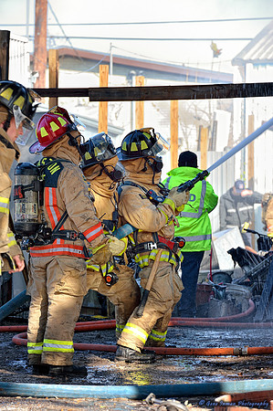 GPI_6384.NEF - Fire at Yale Street & 15th Street,