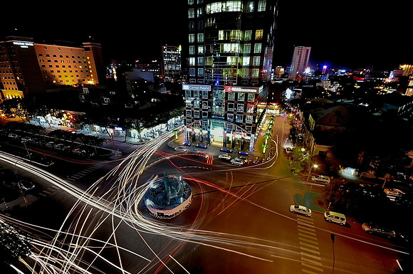 Ho Chi Minh City -Night z2