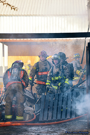 GPI_6414.NEF - Fire at Yale Street & 15th Street,